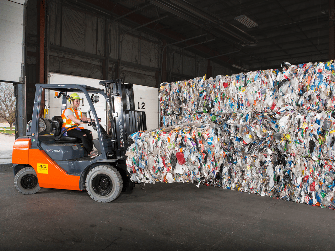 Consulting, advisory and material recovery and recycling services